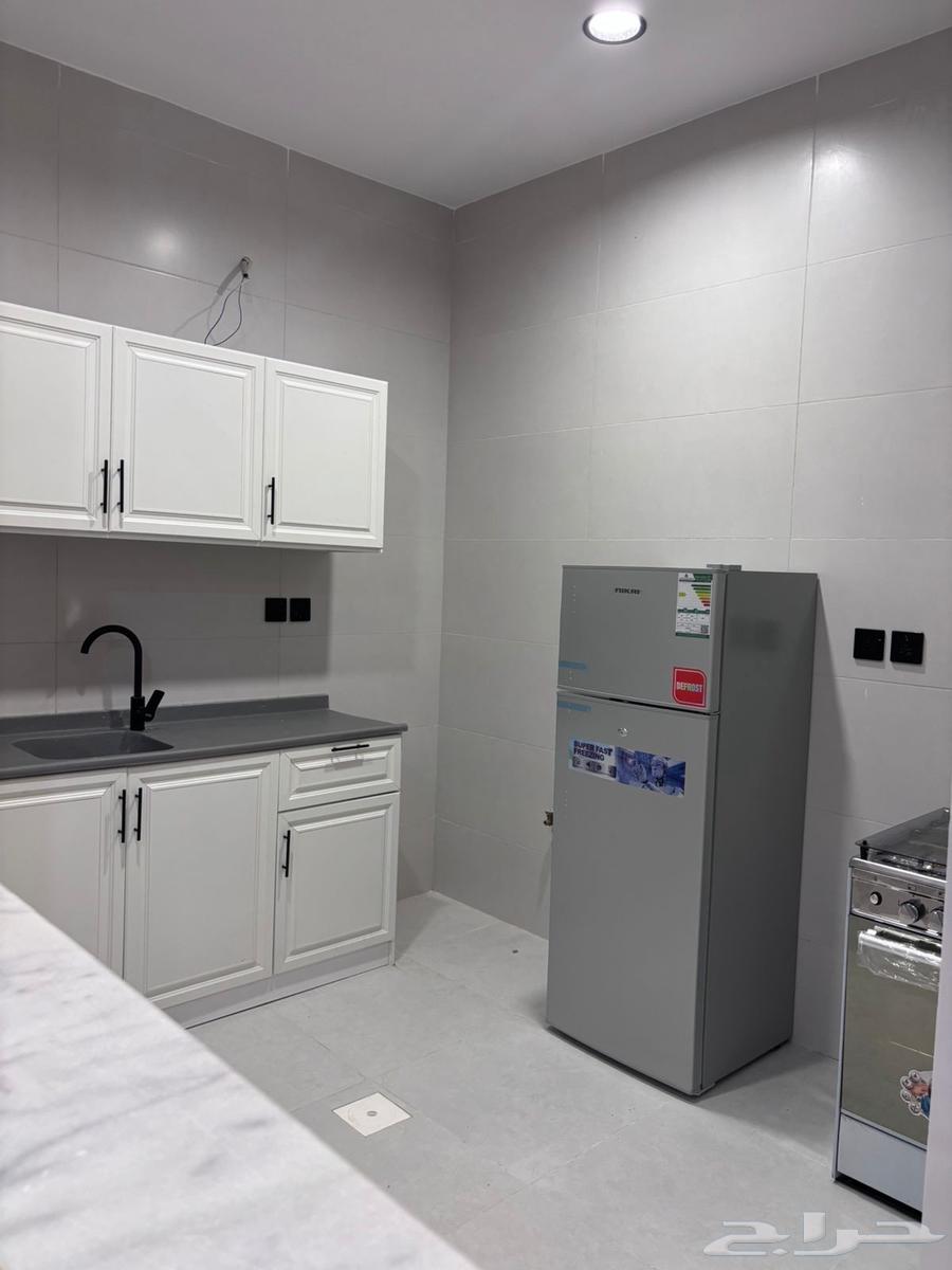 2 bedroom apartment in Mishrifah 19