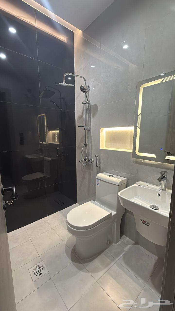 2 bedroom apartment in Mishrifah 7