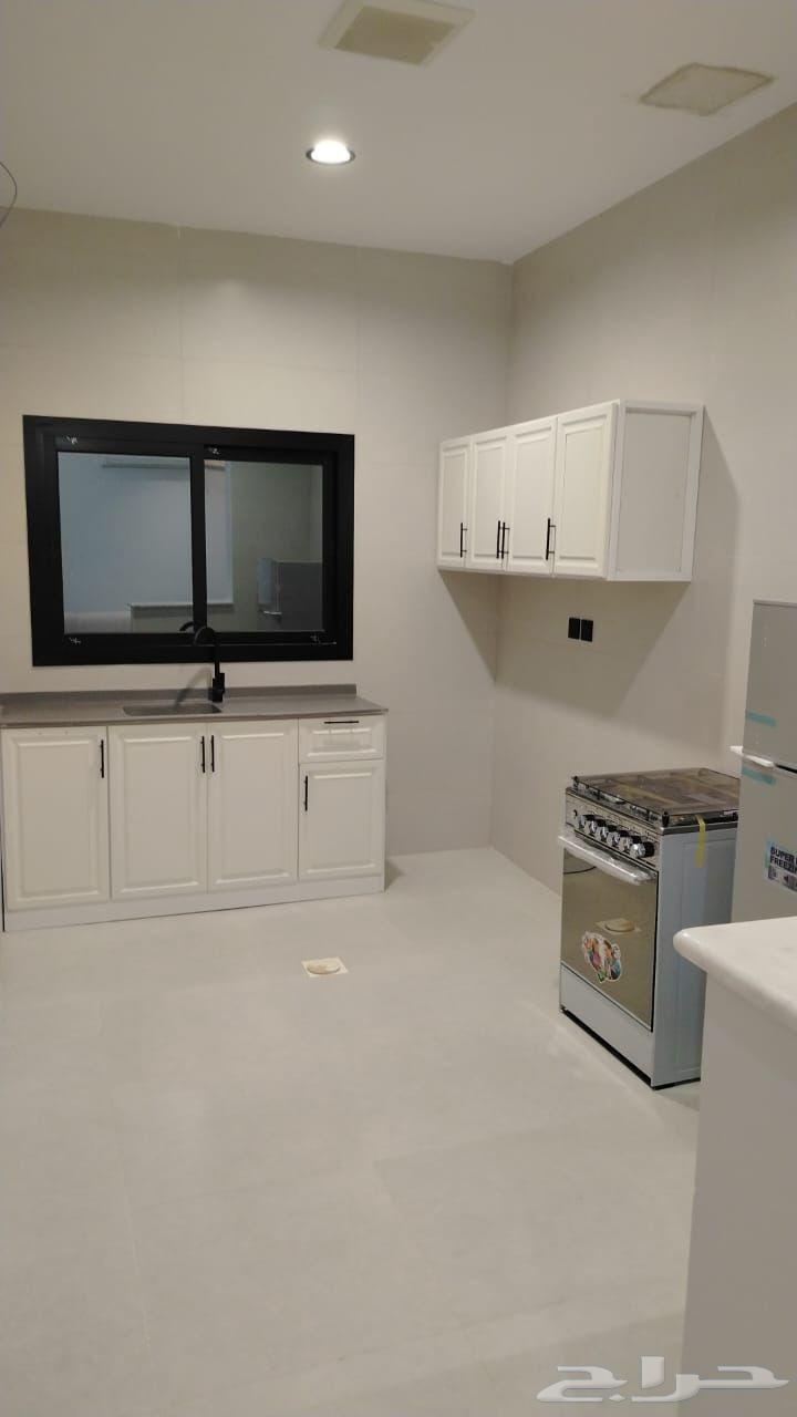 2 bedroom apartment in Mishrifah 10