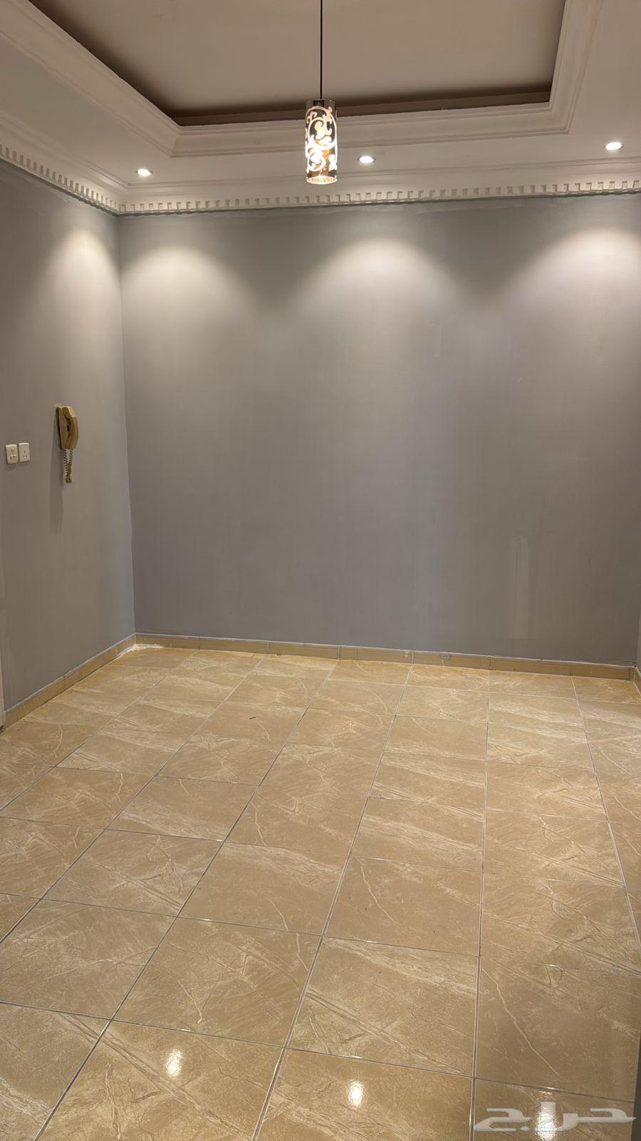 3 bedroom apartment in Al Rabwa 6