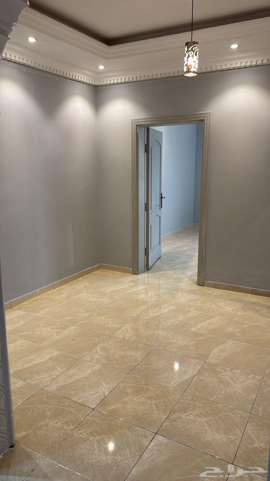 3 bedroom apartment in Al Rabwa 7