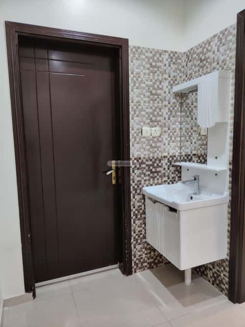 6 bedroom floor in Al Salam 11