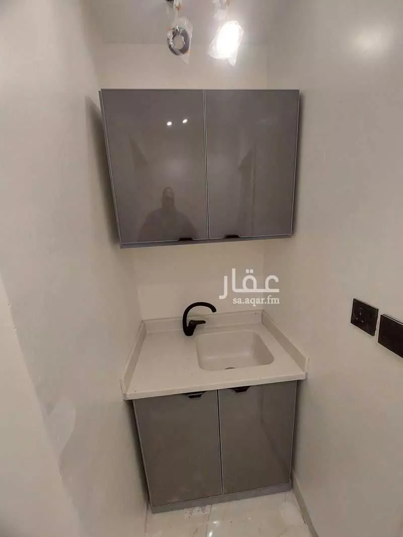 شقة 1 غرف في الوزارات، الرياض 11