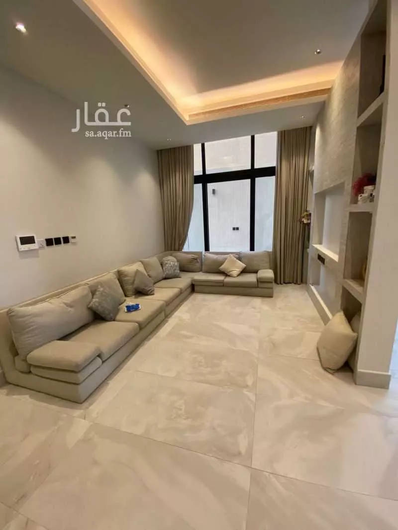 فيلا 6 غرف في العارض 11