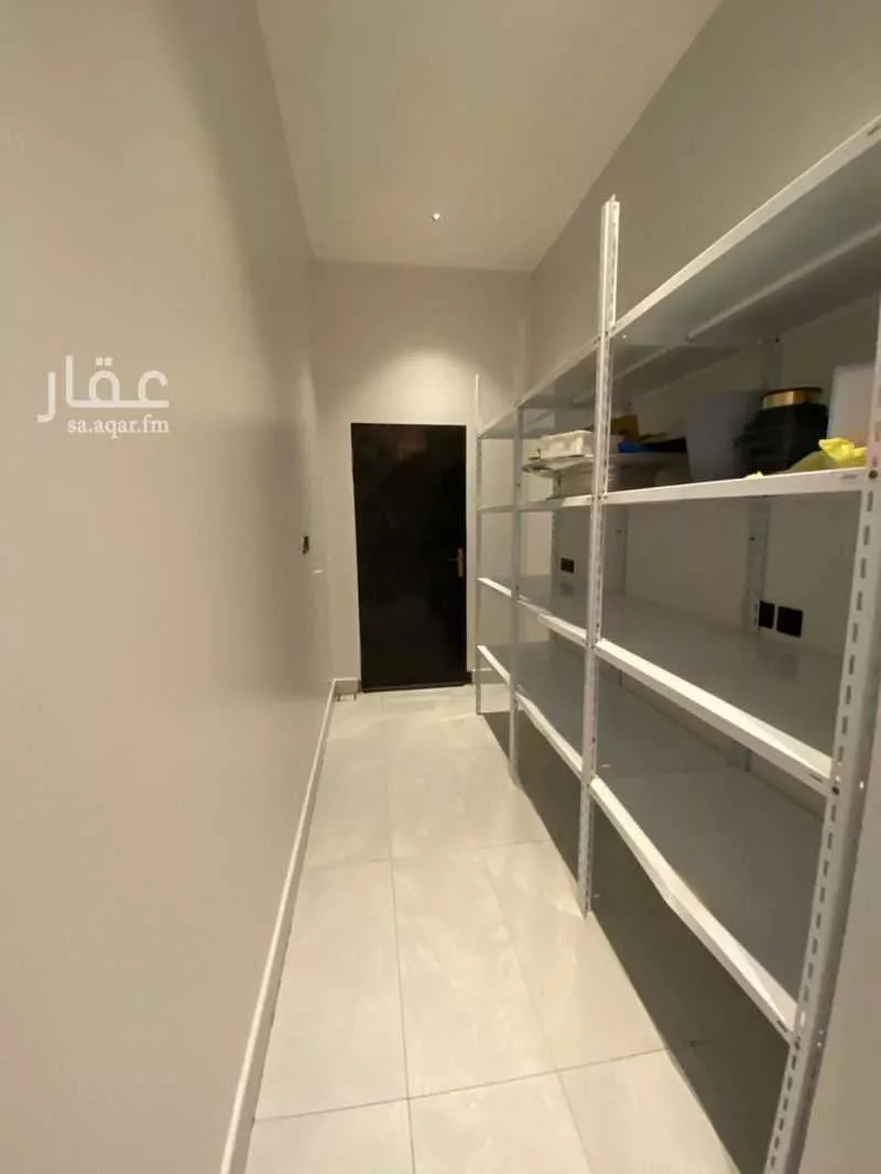 فيلا 6 غرف في العارض 25