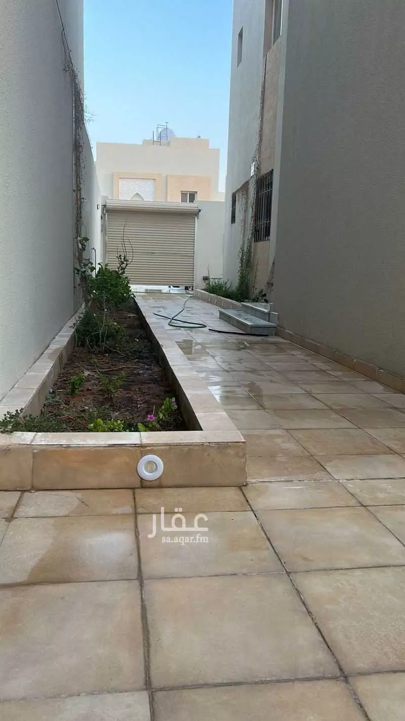 فيلا 5 غرف في الجنادرية 7