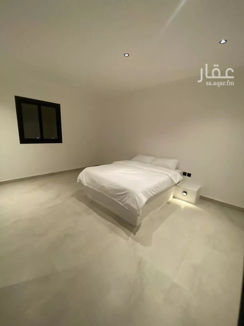 شقة 1 غرف في الملقا 7