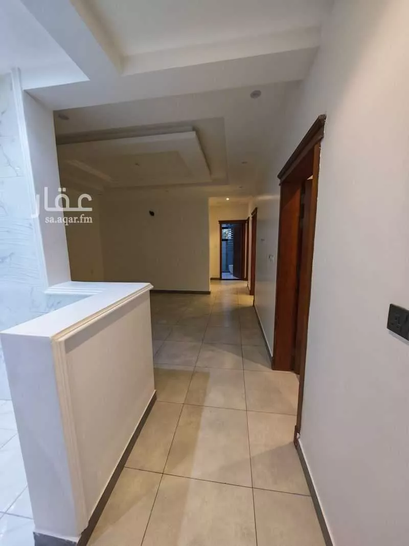 4 bedroom apartment in Al Marwa 8