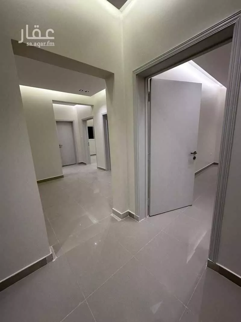 3 bedroom floor in Al Narjis 2