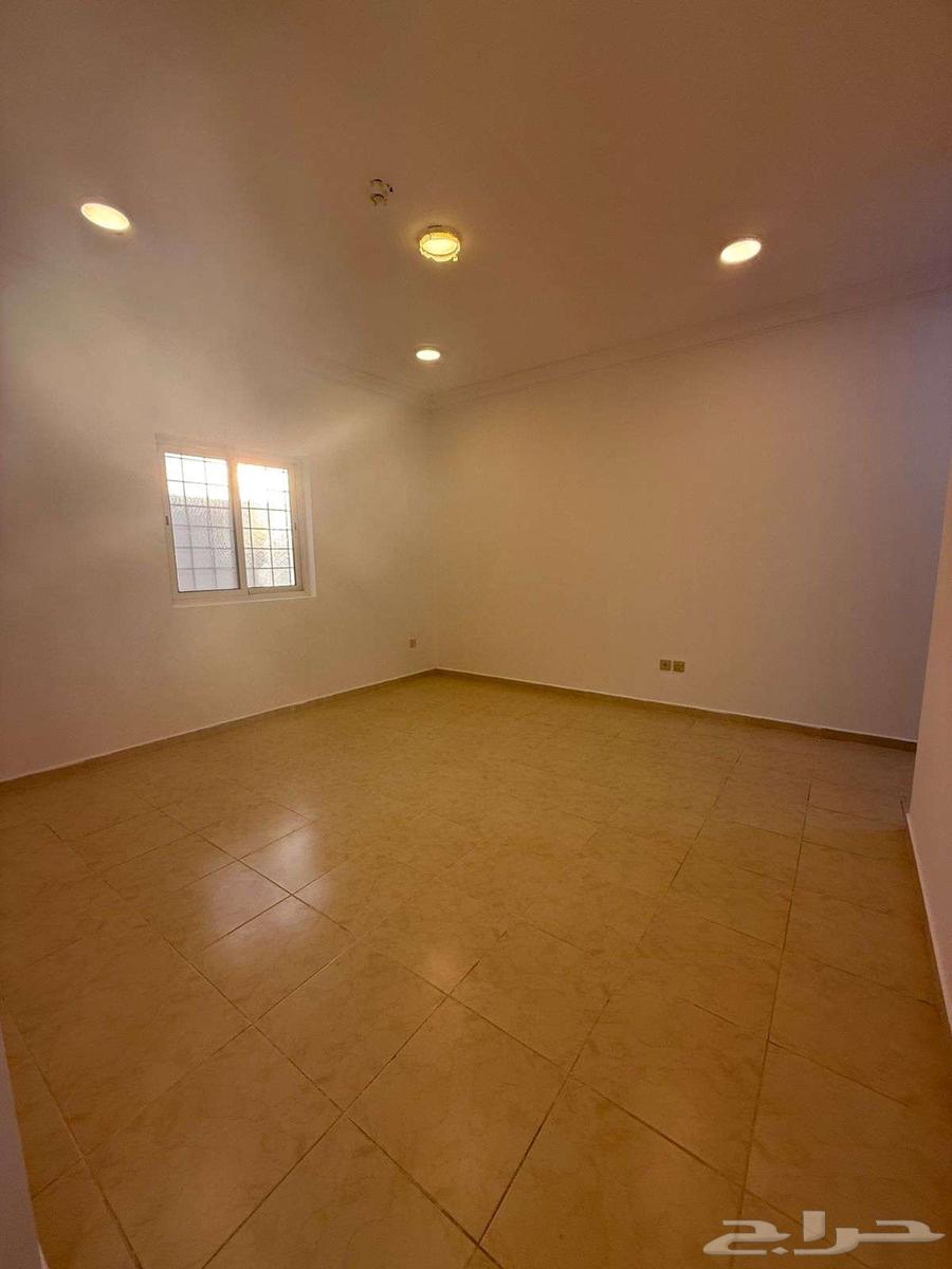 3 bedroom apartment in Hajar 6