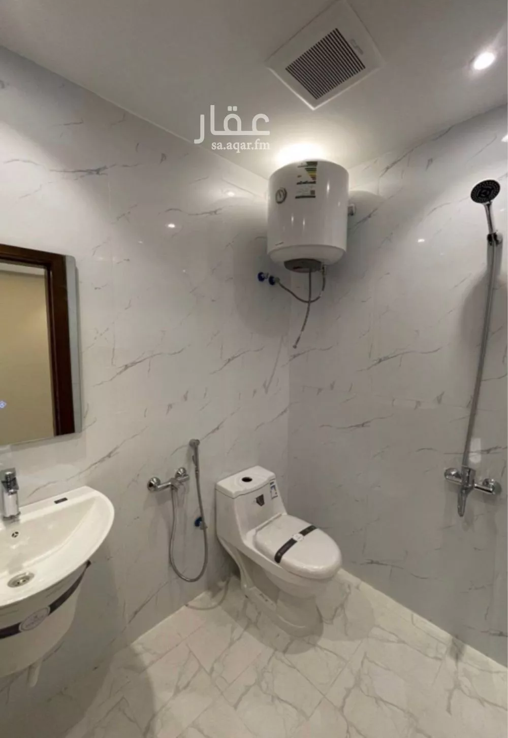 1 bedroom apartment in Al Aqiq 3