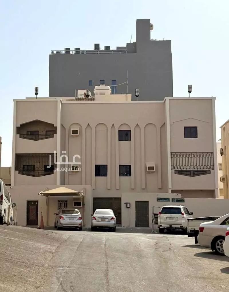 528 sqm building in Al Bawadi 3