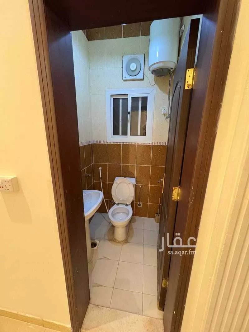 عمارة 630 م² في مشرفة 5