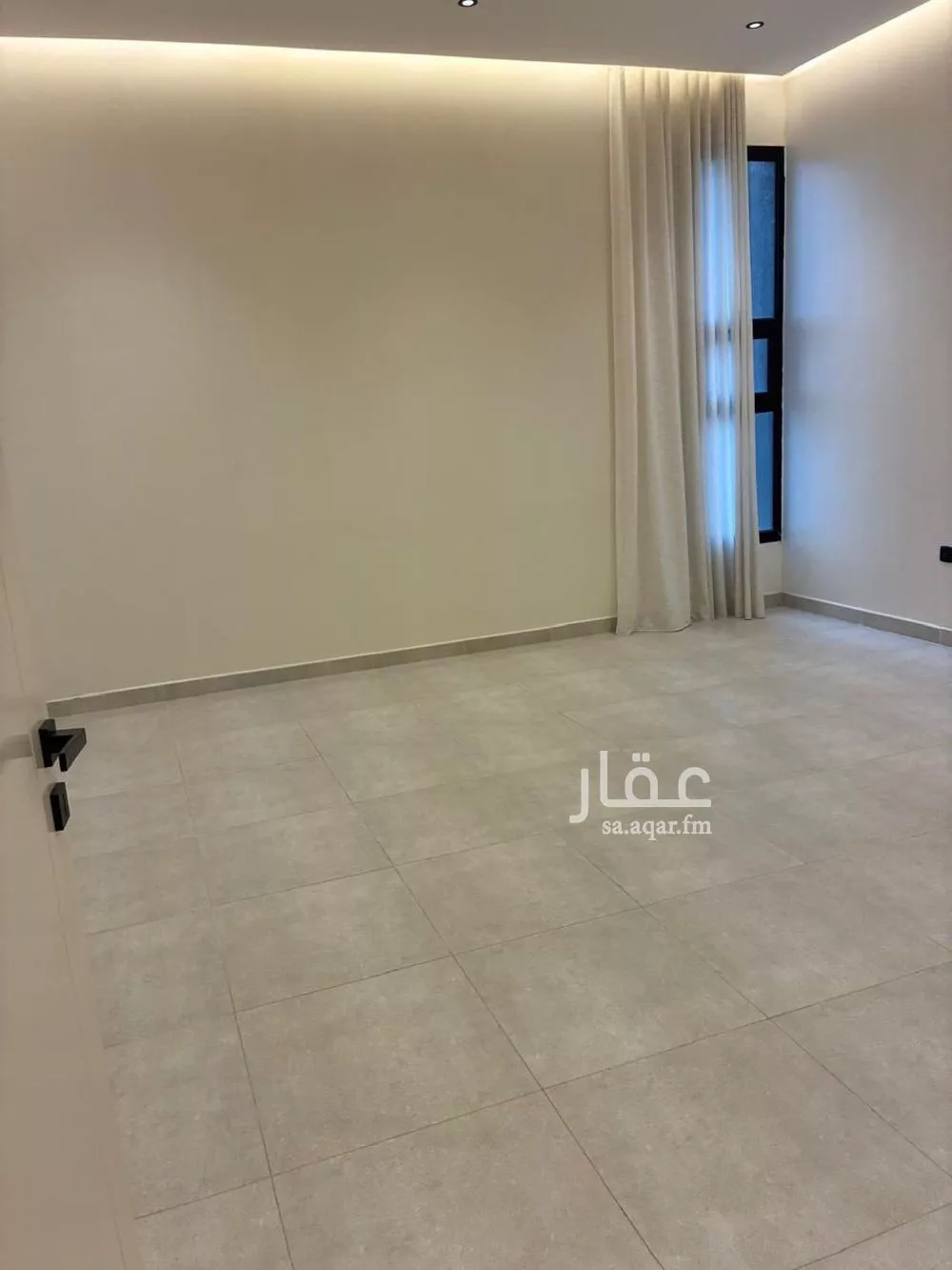 5 bedroom villa in Al Qadisiyah 14