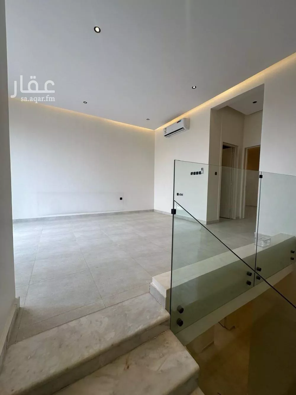 5 bedroom villa in Al Qadisiyah 15
