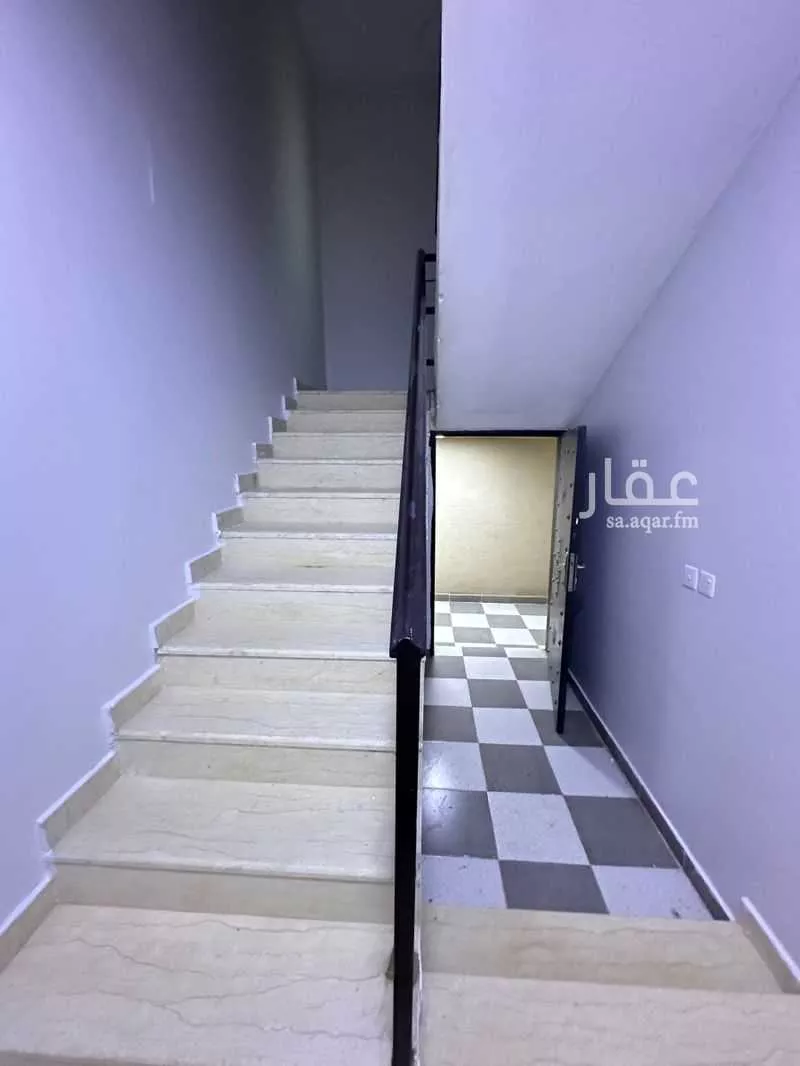 3 bedroom floor in Al Mahdiyyah 3