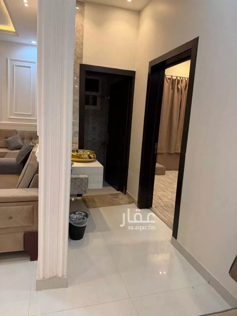 8 bedroom villa in Al Rimal 13