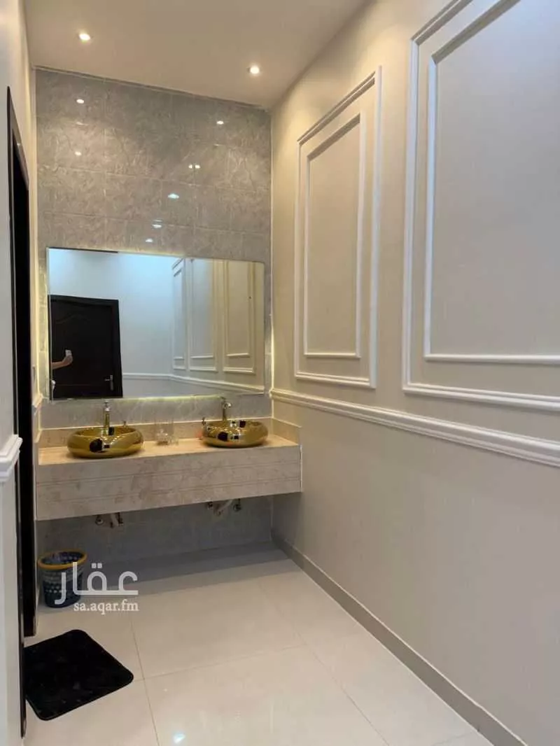 8 bedroom villa in Al Rimal 16