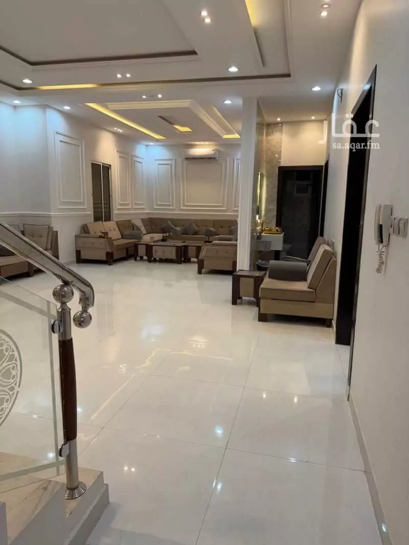 8 bedroom villa in Al Rimal 18
