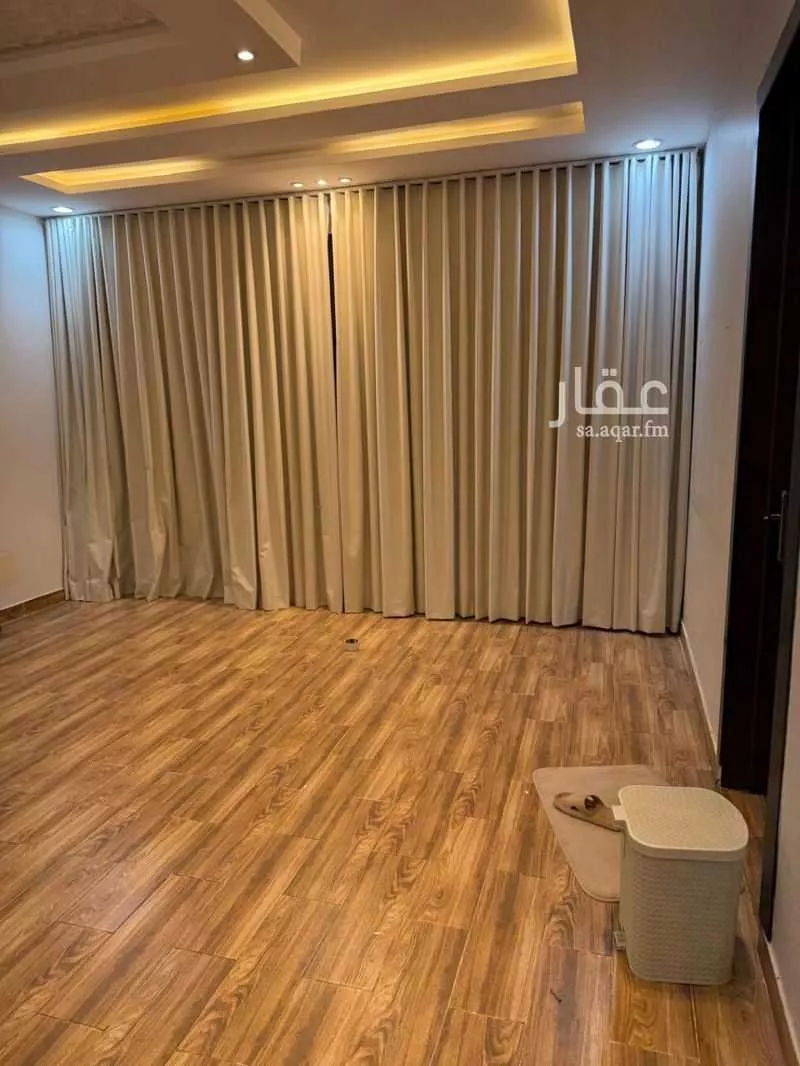 8 bedroom villa in Al Rimal 23