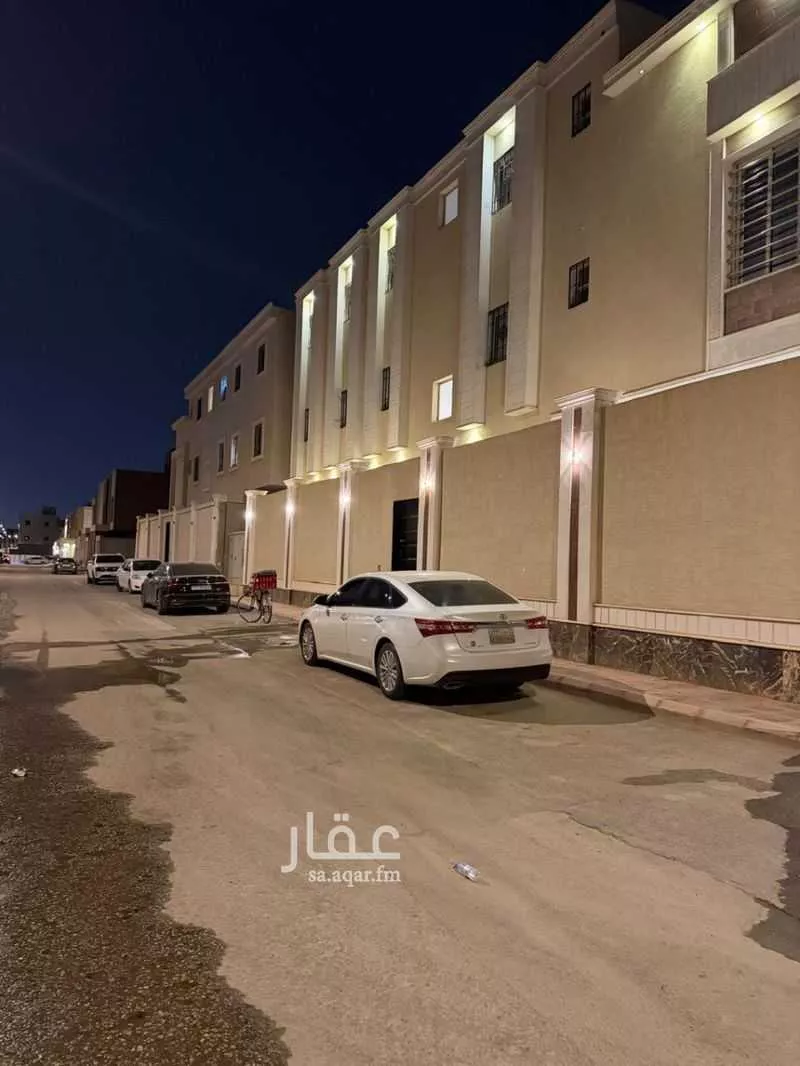 8 bedroom villa in Al Rimal 6
