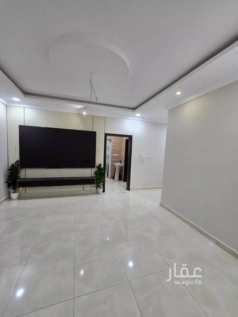 5 bedroom apartment in Dahiat King Fahd 12