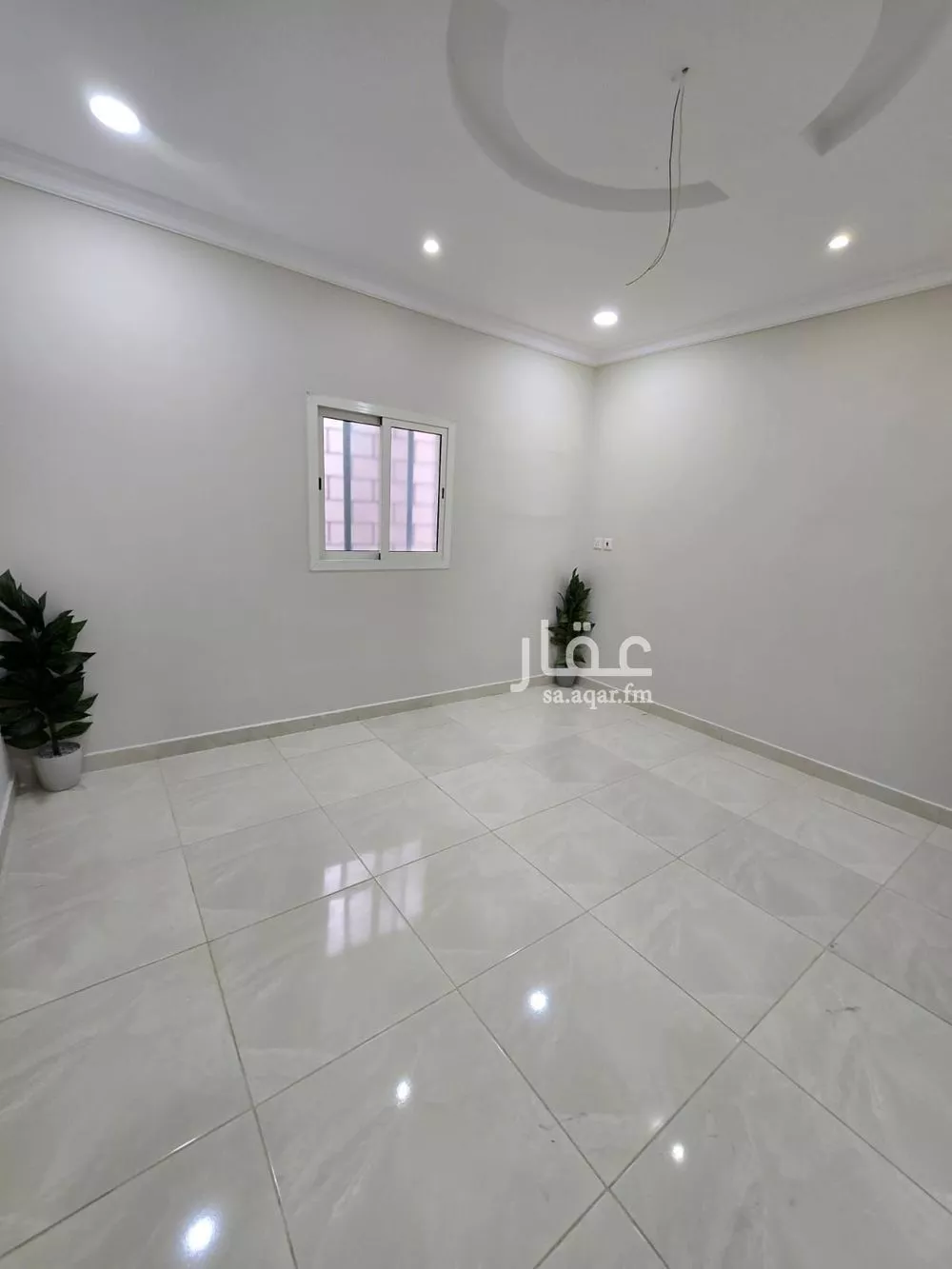 5 bedroom apartment in Dahiat King Fahd 17