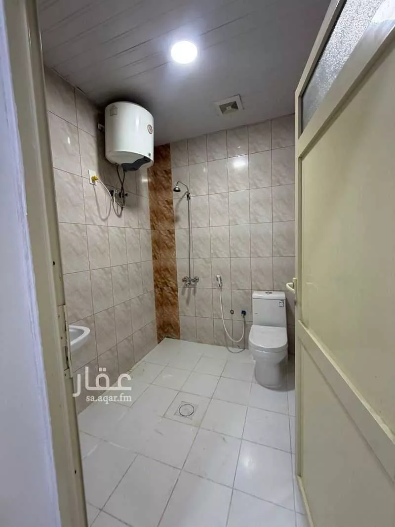 3 bedroom apartment in Dahiat King Fahd 12