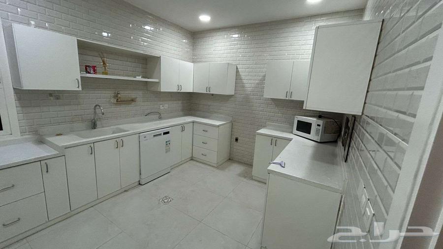 6 bedroom apartment in Ash Shulah 6