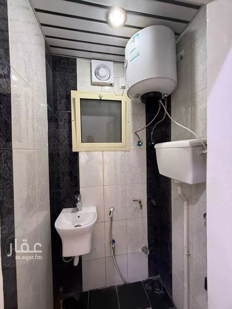 شقة 3 غرف في العزيزية 7