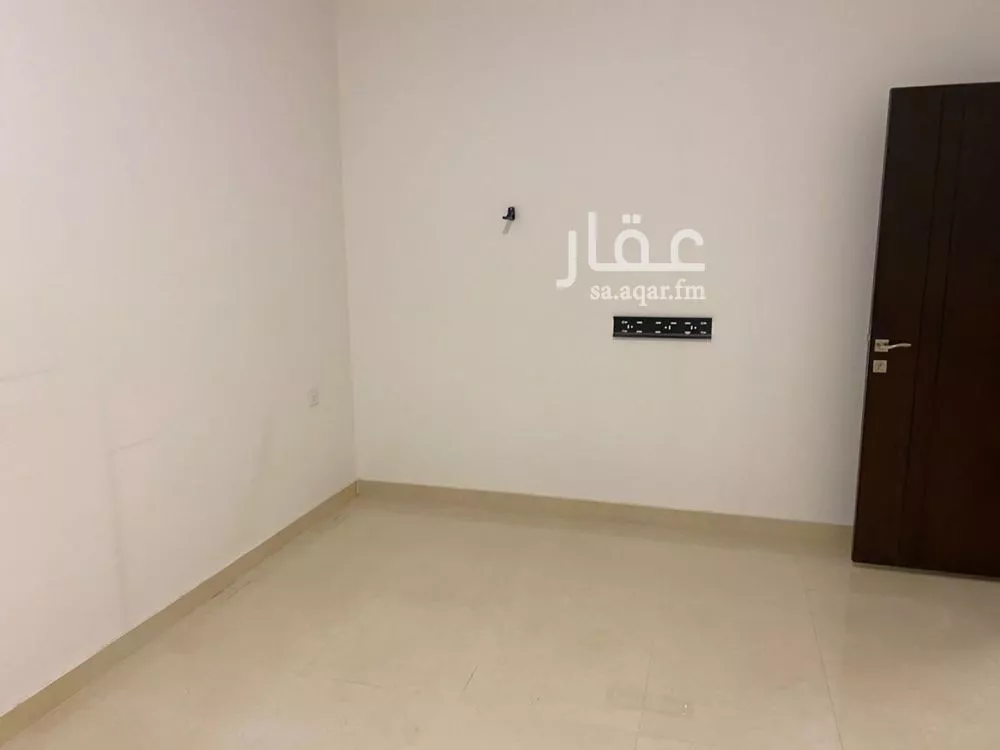 3 bedroom floor in Al Aridh 5