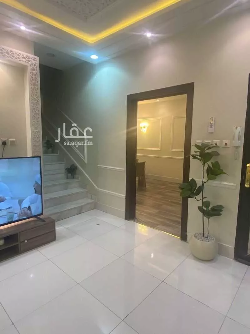 فيلا 5 غرف في ديراب 10