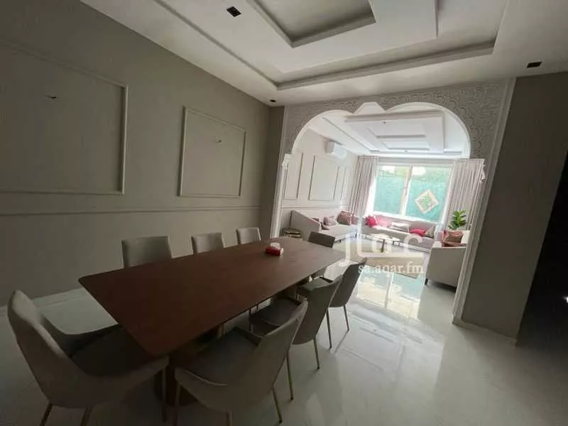 6 bedroom villa in Dirab 6