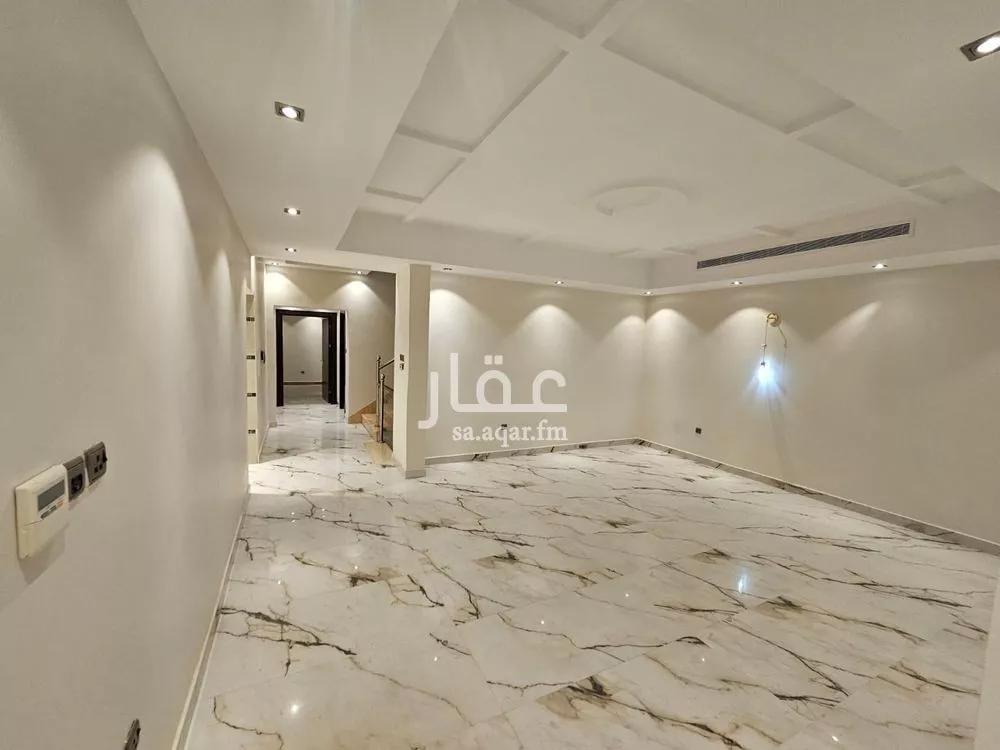 فيلا 5 غرف في الصوارى 12