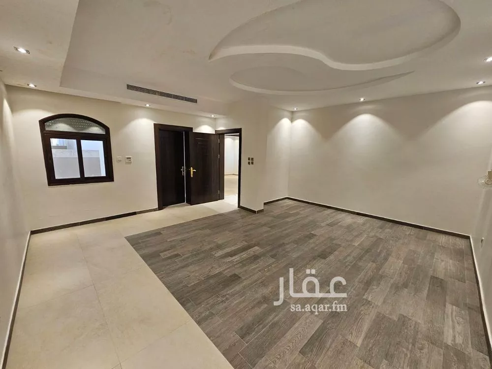 فيلا 5 غرف في الصوارى 14