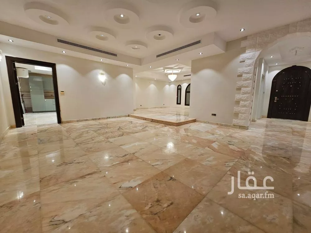 فيلا 5 غرف في الصوارى 7