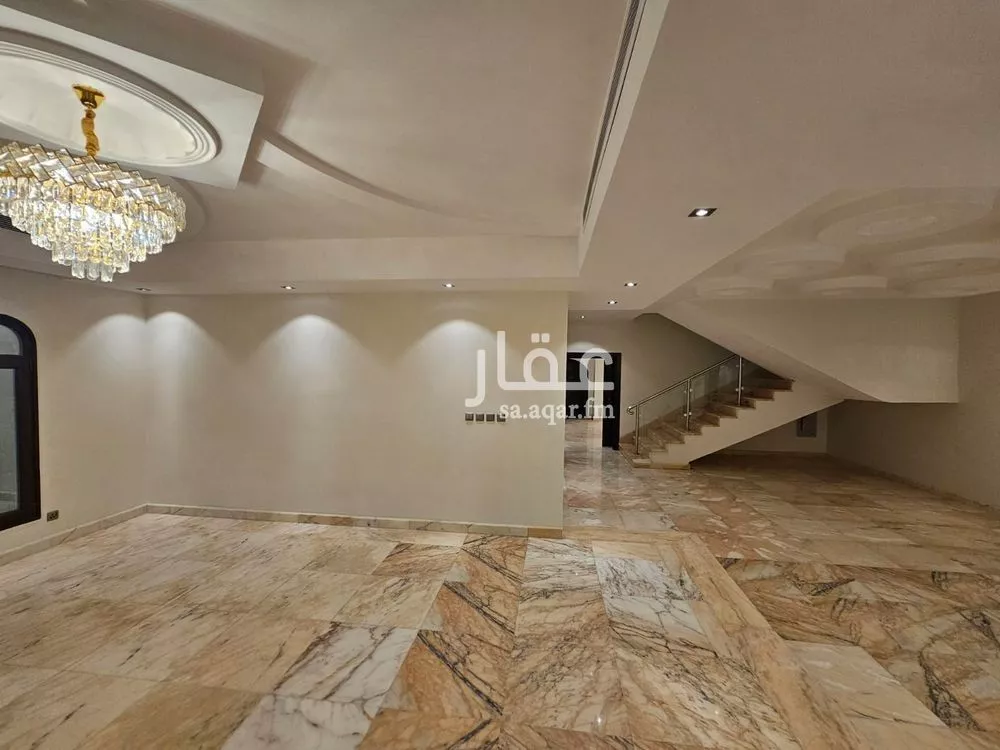 فيلا 5 غرف في الصوارى 8