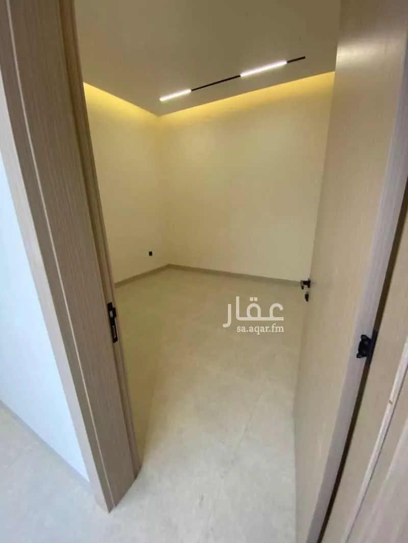 شقة 3 غرف في الرمال 3