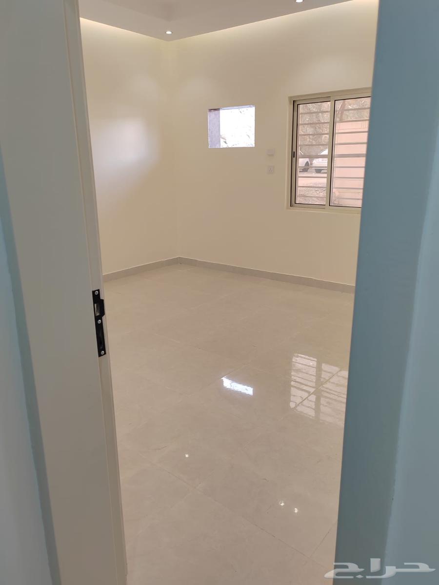 4 bedroom apartment in Al Buhayrat 2