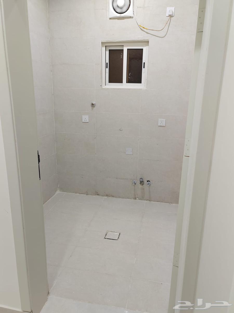 4 bedroom apartment in Al Buhayrat 9