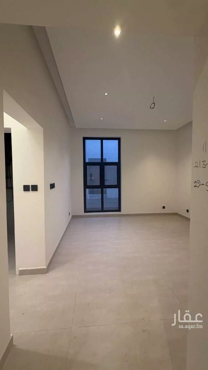 4 bedroom villa in East Beach 2