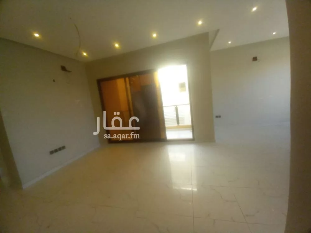 3 bedroom apartment in Dhahrat Laban 2