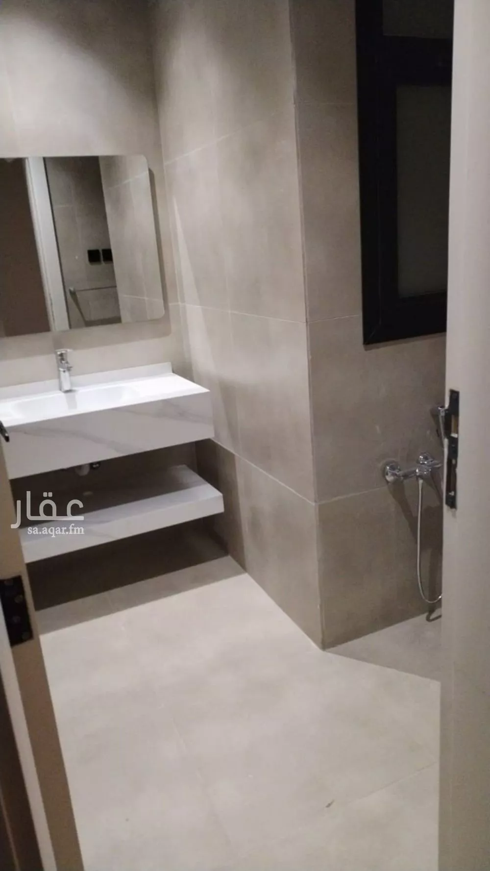 شقة 3 غرف في العارض 11