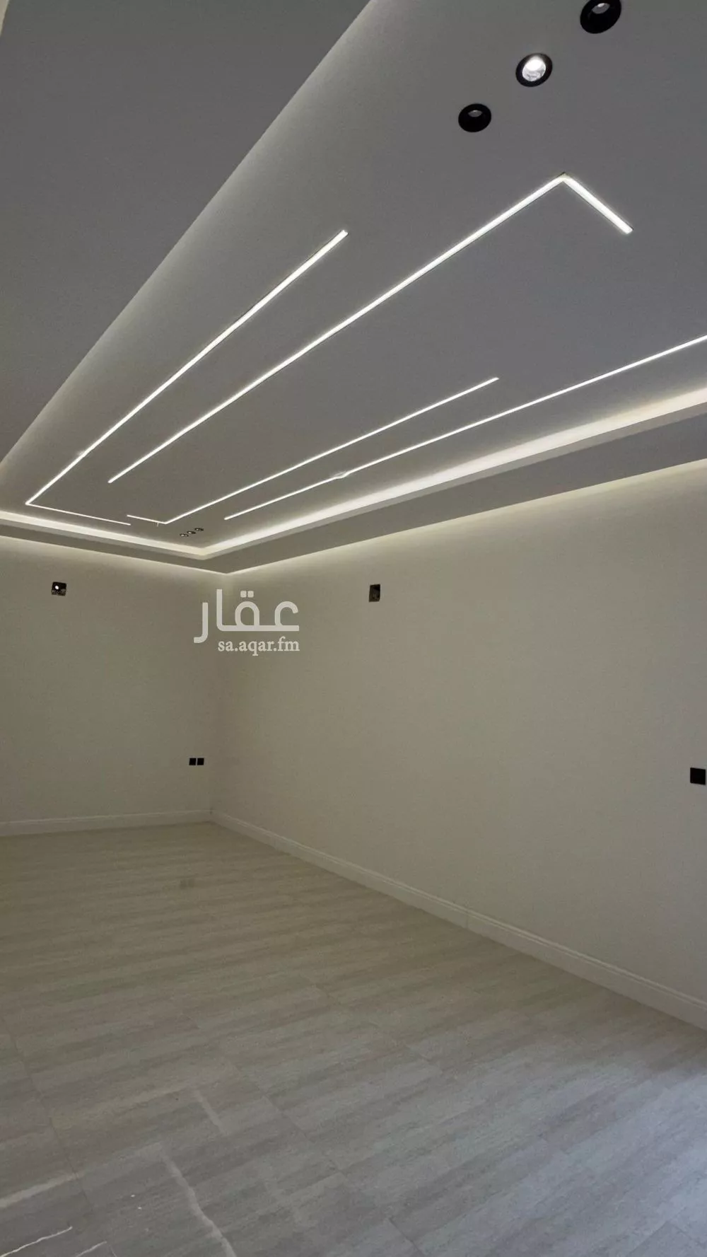 فيلا 4 غرف في النهضة 10