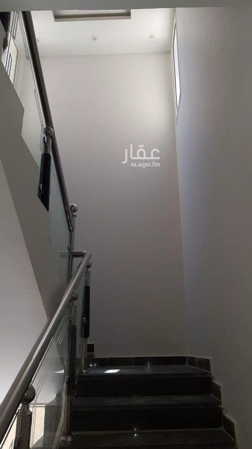 4 bedroom apartment in Al Malqa 13