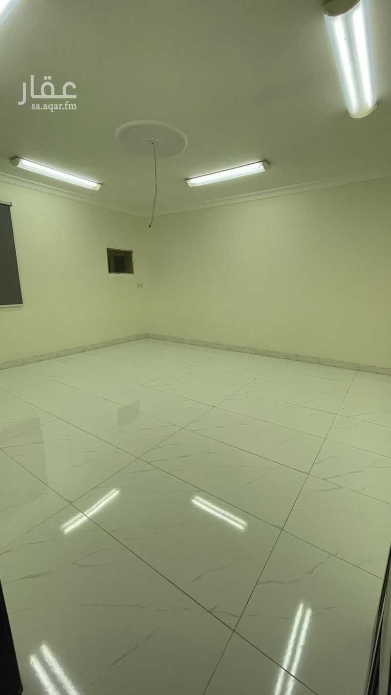 4 bedroom apartment in Al Mab'outh, Madinah 12