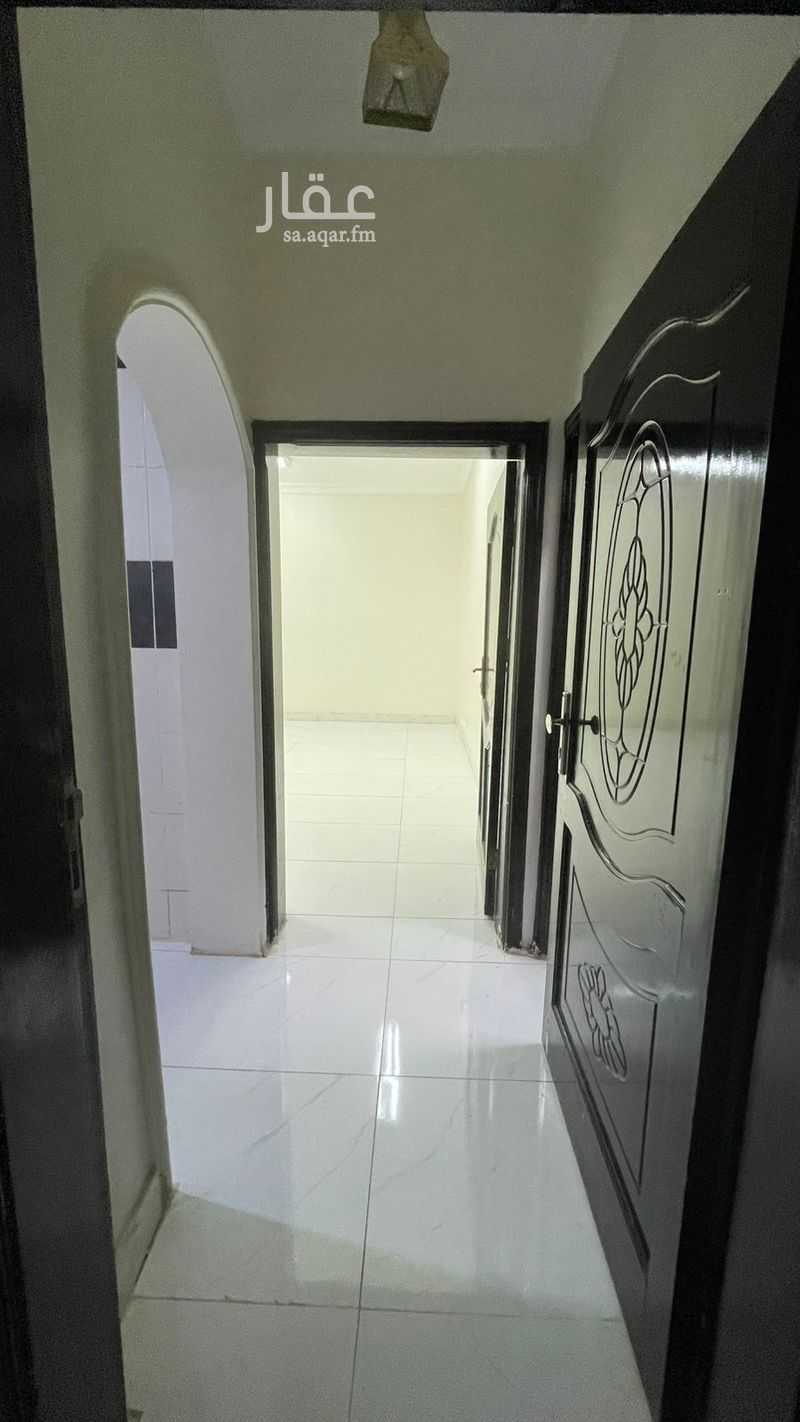4 bedroom apartment in Al Mab'outh, Madinah 13