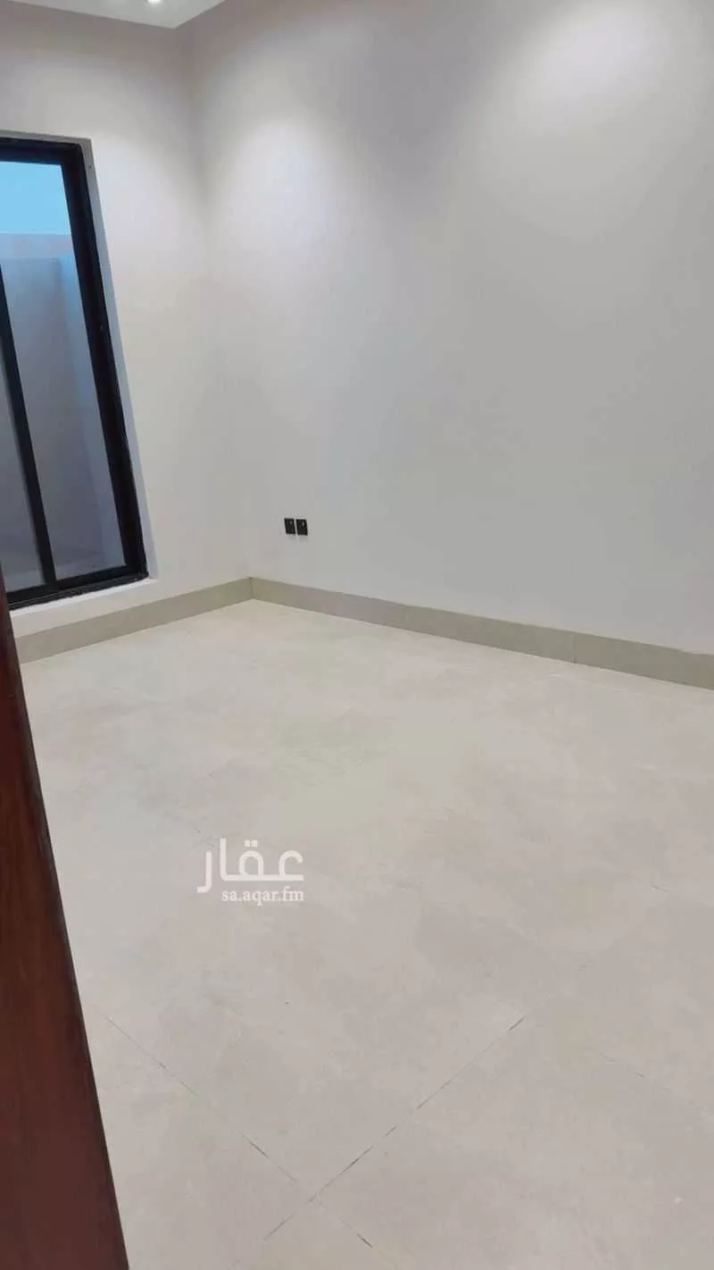 4 bedroom floor in Dhahrat Namar 3