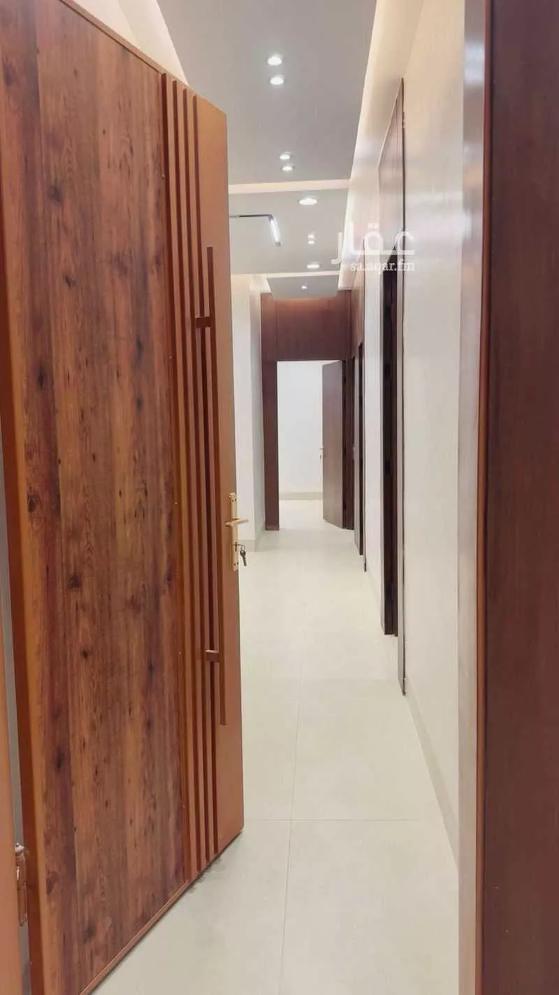 4 bedroom floor in Dhahrat Namar 4