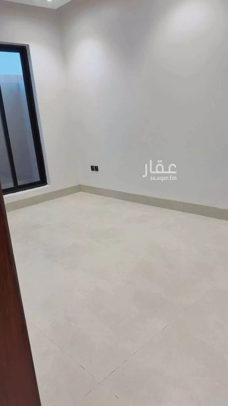 4 bedroom floor in Dhahrat Namar 8